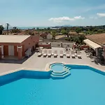 Paradiso Hotel Sea View And Pool Suites Ipsos Corfu
