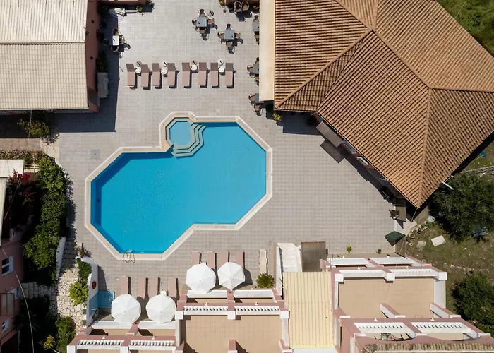 Paradiso Hotel Sea View And Pool Suites Ipsos Corfu